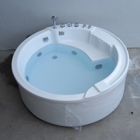 Bồn Tắm Tròn Có Hệ Thống Massage BT27